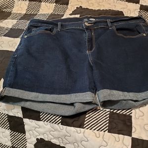 Old Navy Fitted Shorts Size 16